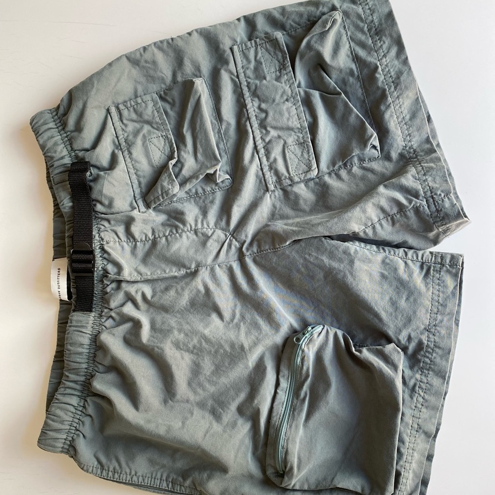 UO Mens Cargo Short W Adjustable Belt